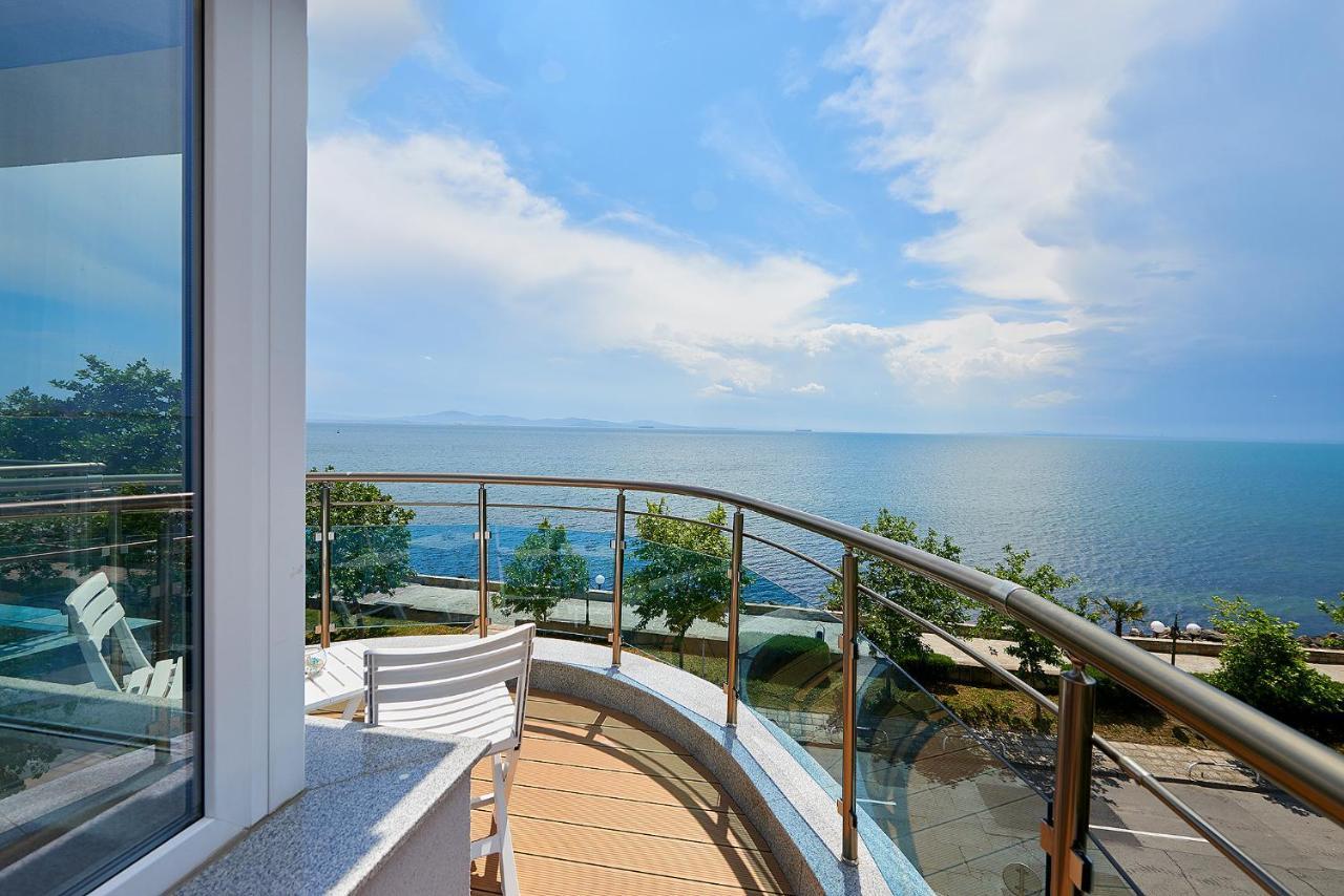 Neptun Hotel Pomorie Kültér fotó